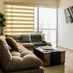 Lovely Flat Near The Beach With Private Pool