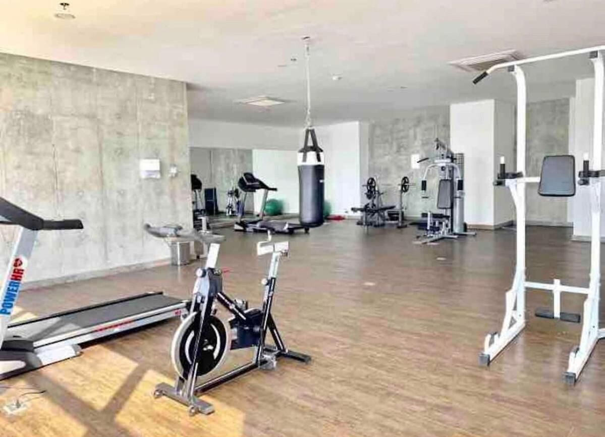 Lovely Flat Near The With Private Pool *
