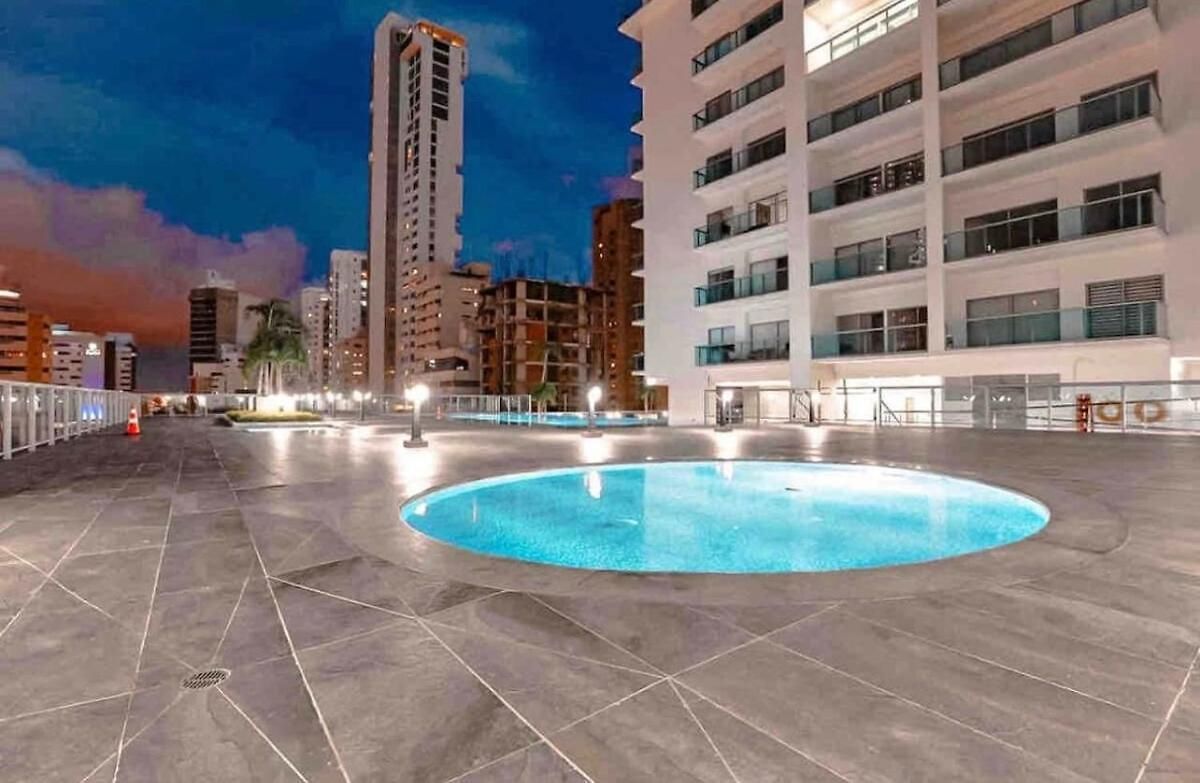 Lovely Flat Near The With Private Pool Apartamento
