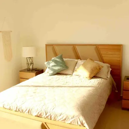 Apartment Lovely Flat Near The With Private Pool *