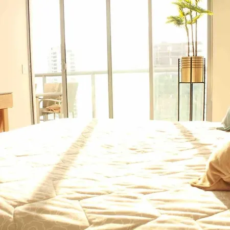 Lovely Flat Near The With Private Pool Apartment *