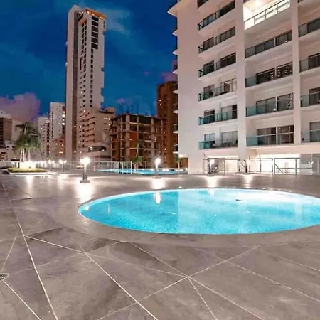 Lovely Flat Near The With Private Pool Apartment